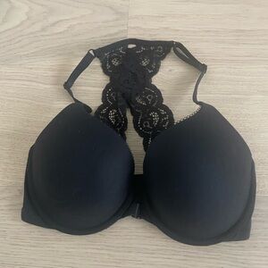 Victoria Secret Bra/32DD